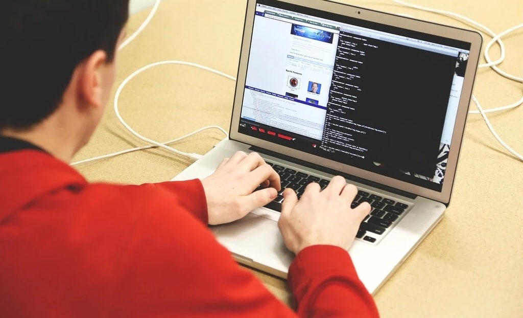 L&rsquo;IA devient un assistant précieux pour l&rsquo;informatique